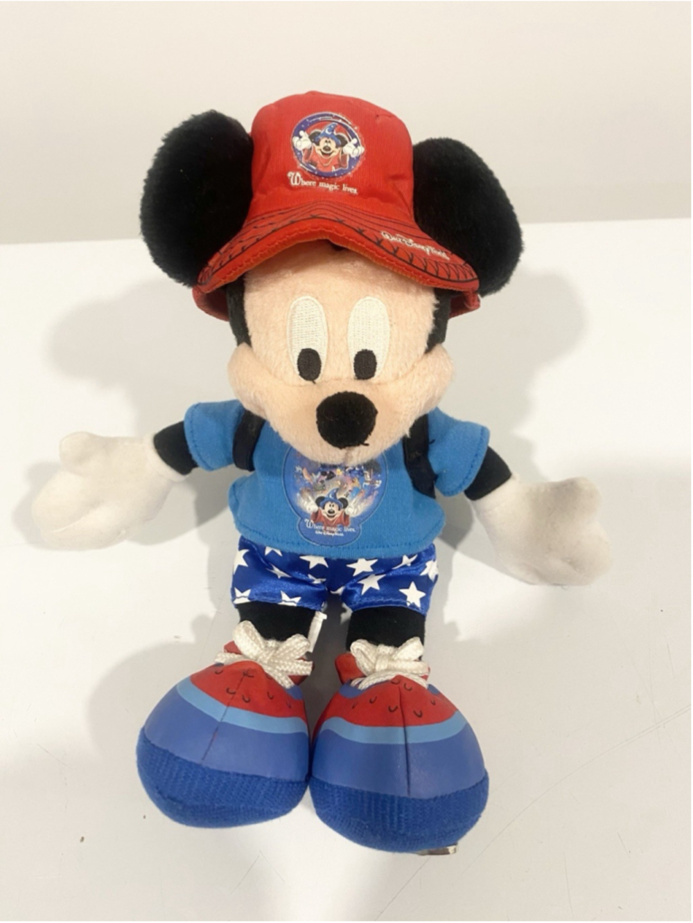 Walt Disney World Mickey Mouse 2003 Where Magic Lives Tourist Plush 10”